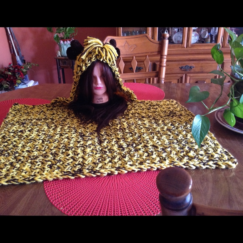 Crocheted hooded wrap NWOT